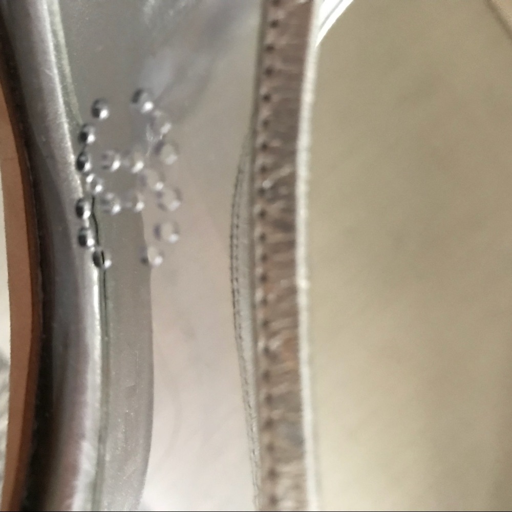 Chanel silver leather/clear Cinderella Slippers - Picture 8 of 8